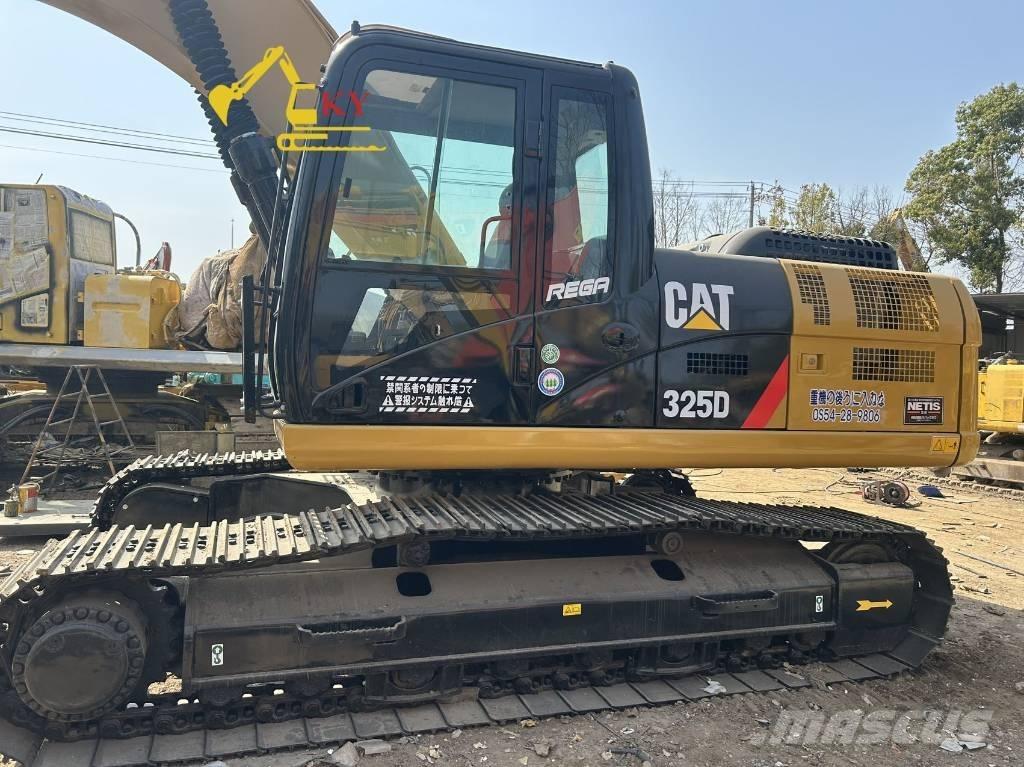 CAT 325 Pásová rýpadla