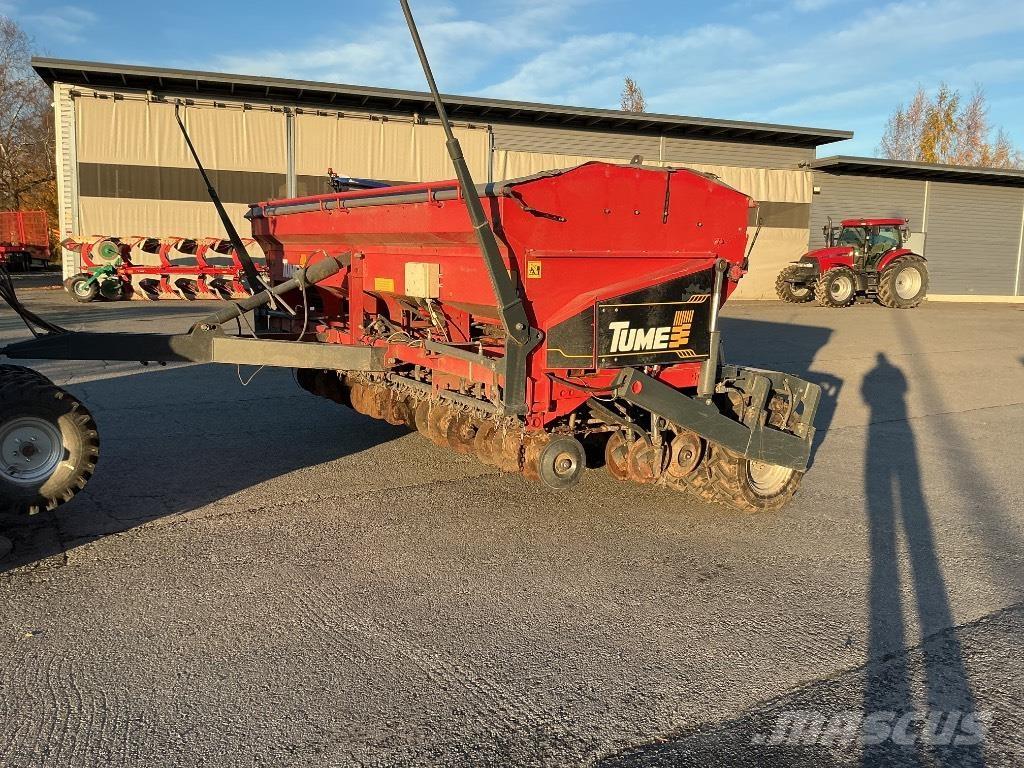 Tume JC 4000 Star Kombinované secí stroje