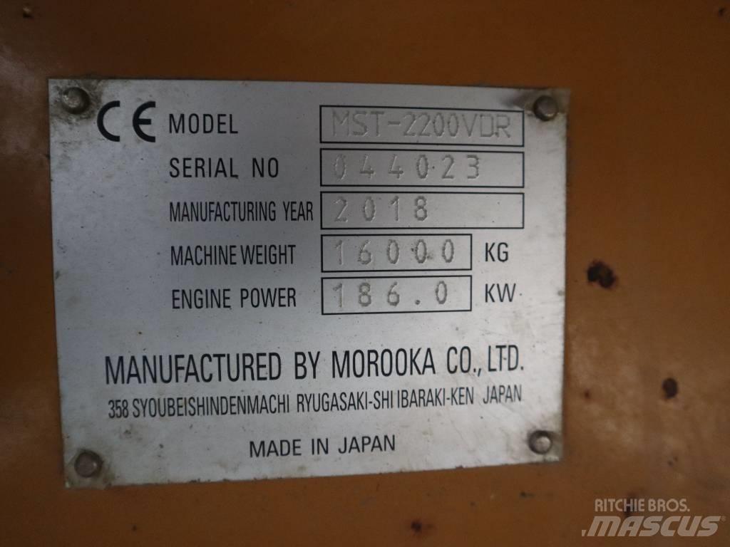 Morooka MST 2200 VDR Pásové dempry