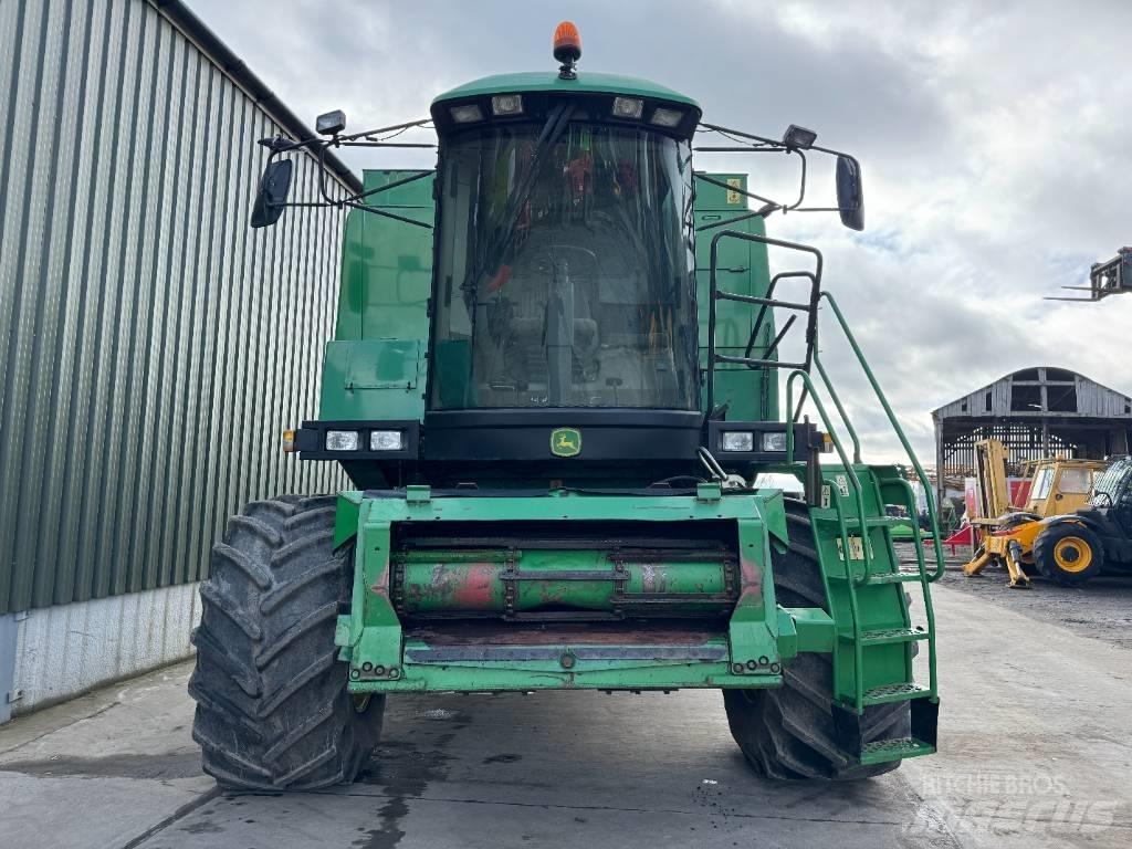 John Deere 1550 WTS Sklízecí mlátičky