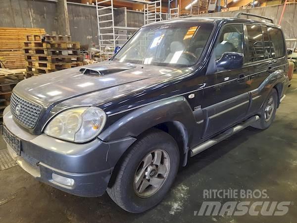 Hyundai TERRACAN Další