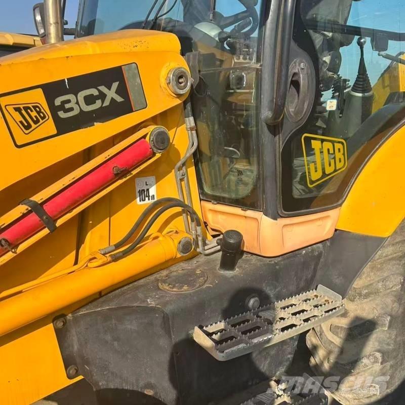 JCB 3 CX Rýpadlo-nakladače