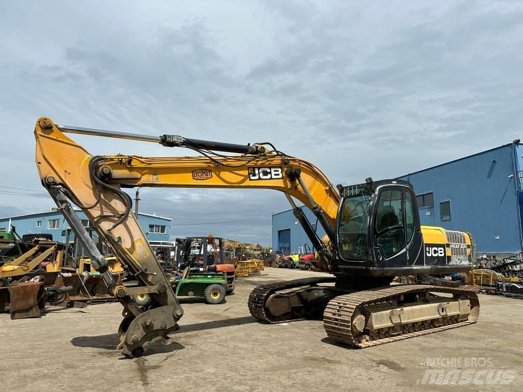 JCB JS 240 N LC Pásová rýpadla