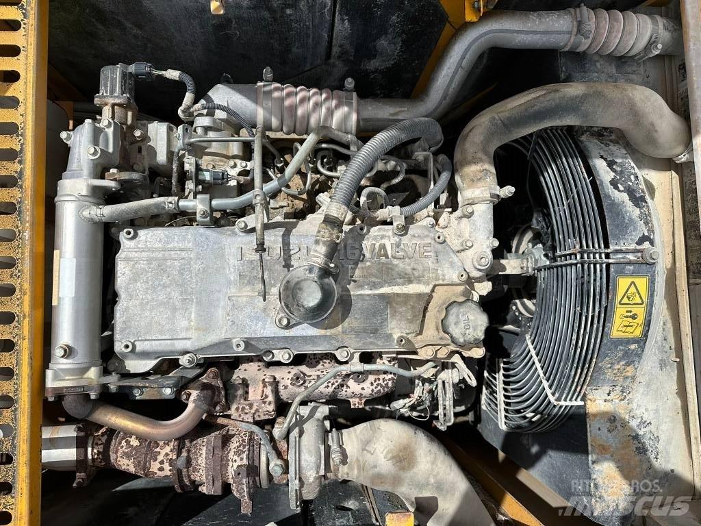 JCB JS 240 N LC Pásová rýpadla