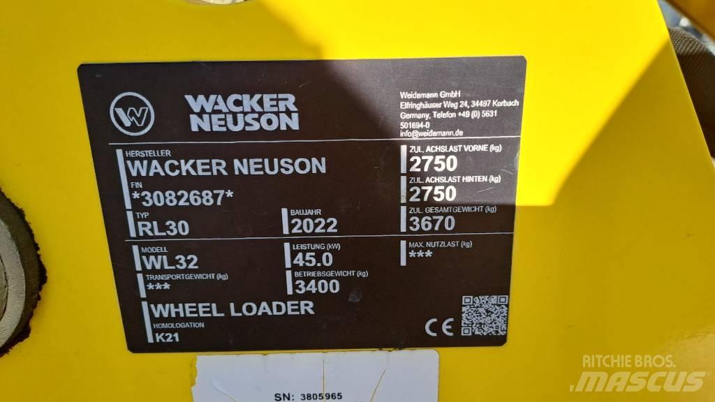 Wacker Neuson WL32 Kolové nakladače