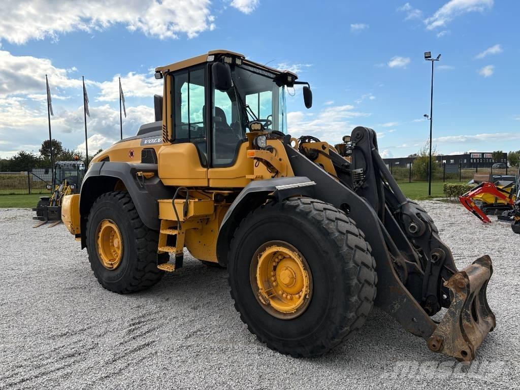 Volvo L 120 H Kolové nakladače