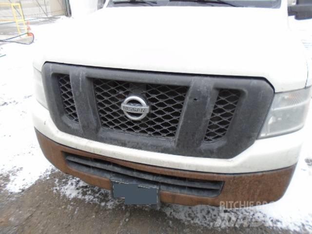 Nissan NV2500HD Skříňová nástavba