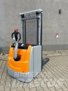 Still EXV 16 Ručně vedené vysokozdvižné vozíky