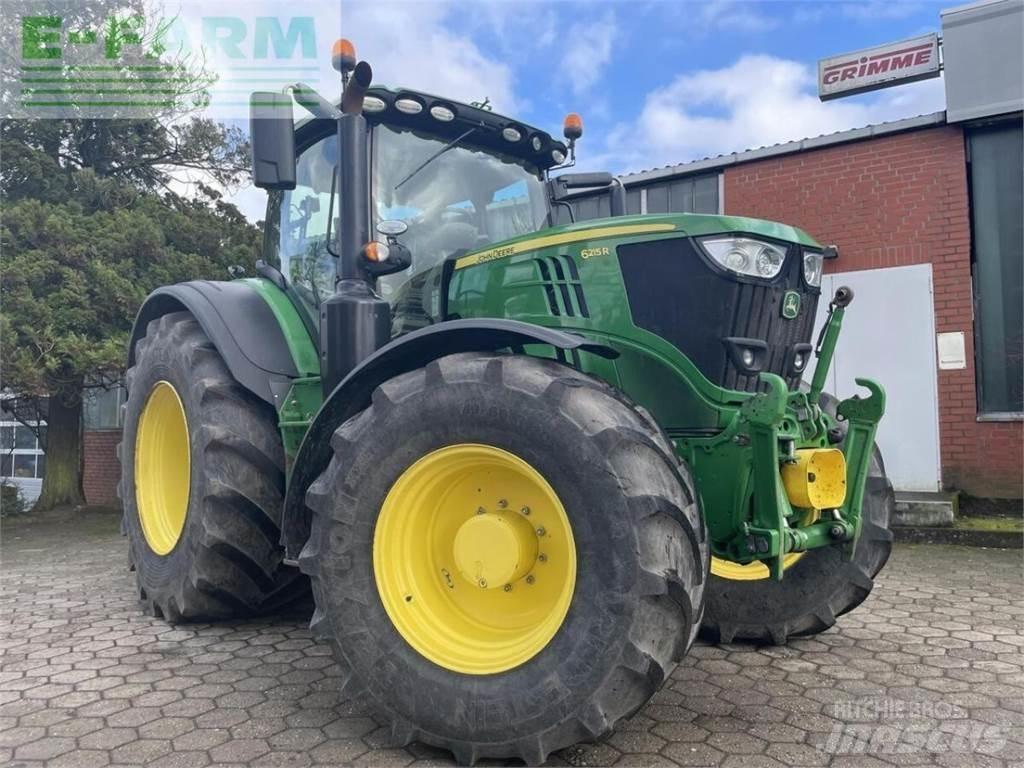 John Deere 6215r Traktory