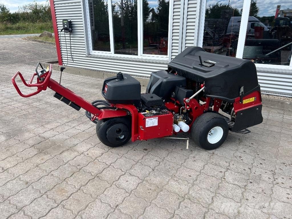 Toro Procore 648 Aerátory a odmechovače