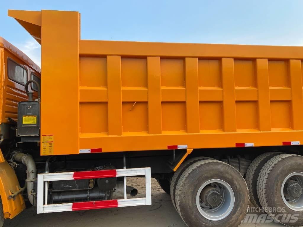 Shacman F3000 6X4 Sklápěče