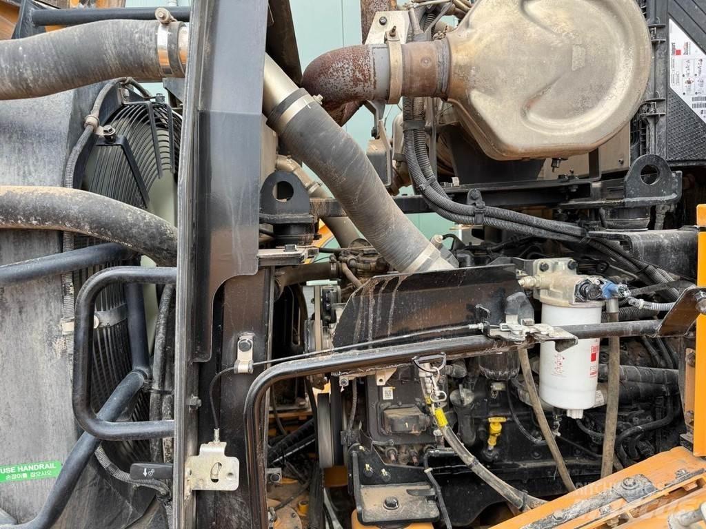 Hyundai HL960A Kolové nakladače