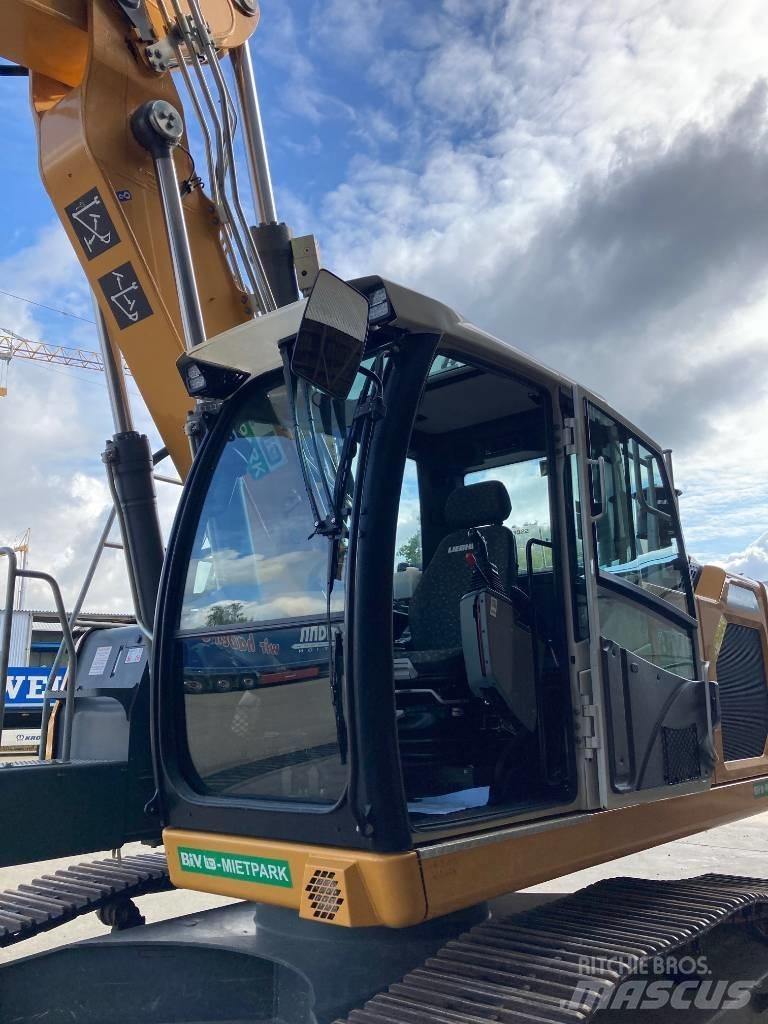 Liebherr R 922 Pásová rýpadla