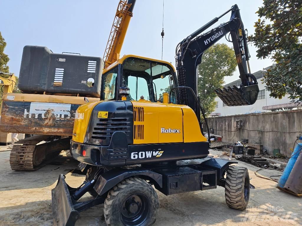 Hyundai Robex 60 W Kolová rýpadla