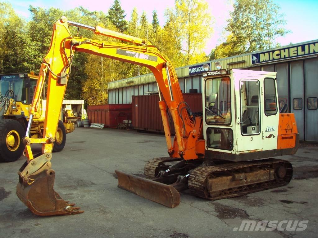 Takeuchi TB 68 S Mini rýpadla < 7t