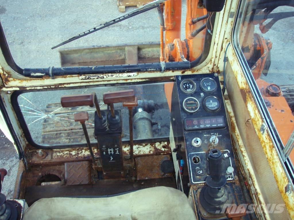 Takeuchi TB 68 S Mini rýpadla < 7t