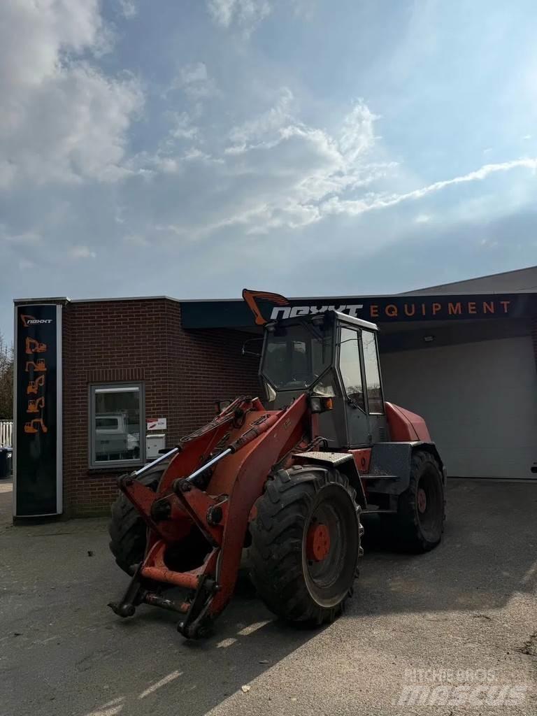 Atlas AR 86 E Kolové nakladače