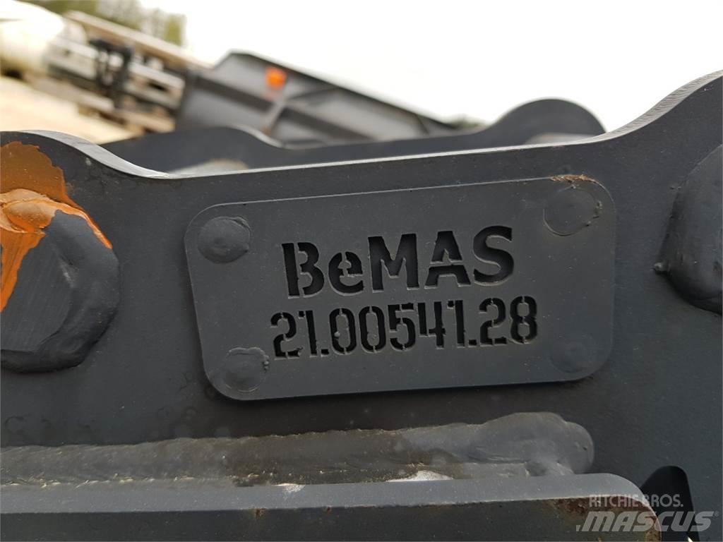  Bemas TL 300 SW010 Hloubkové lopaty