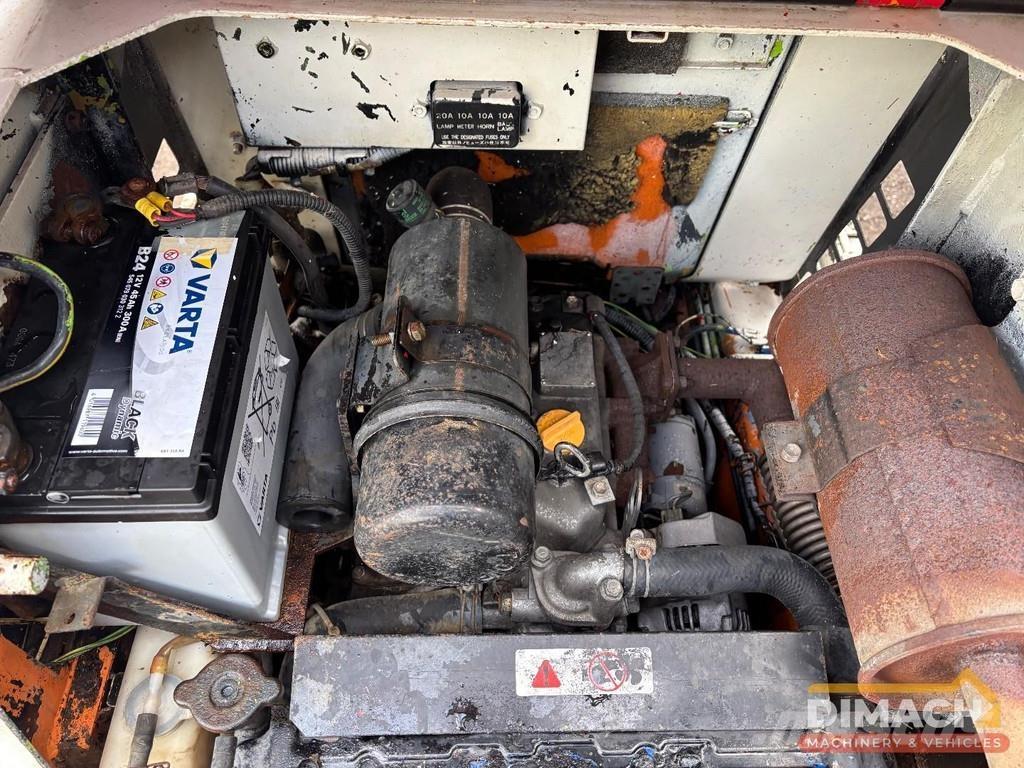 Bobcat S70 Kolové nakladače