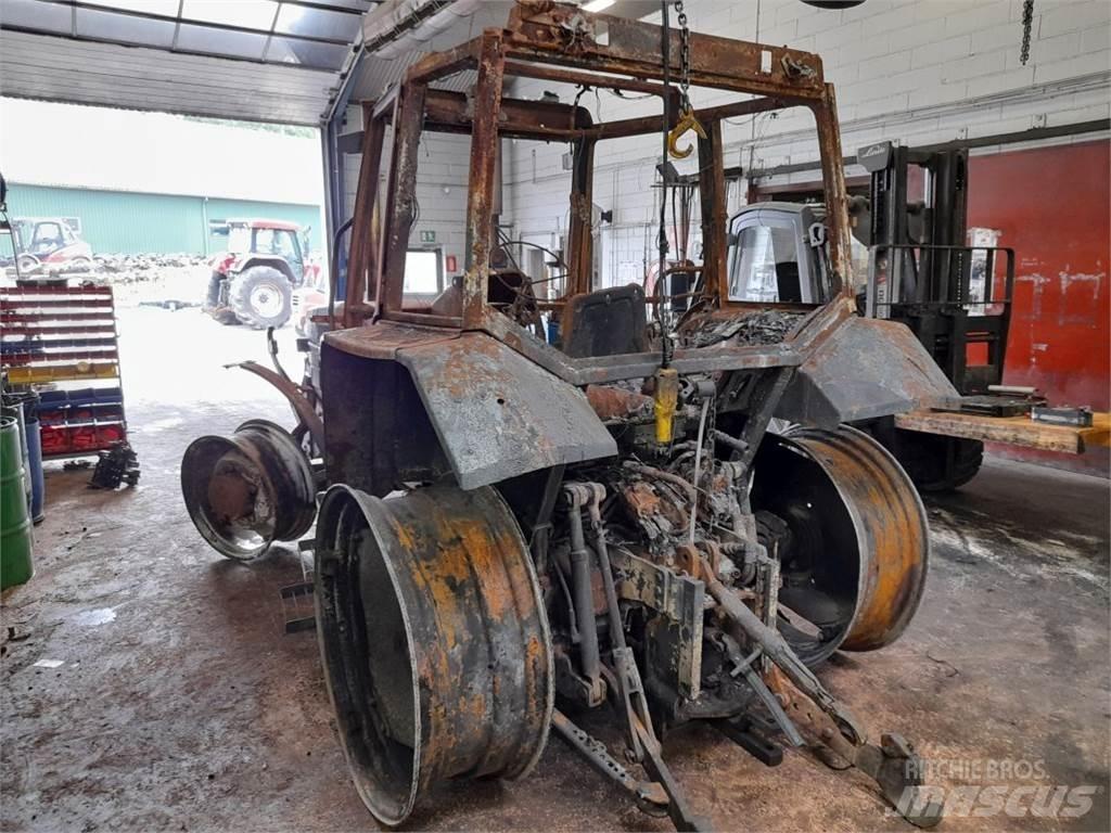 Ford 8240 Traktory