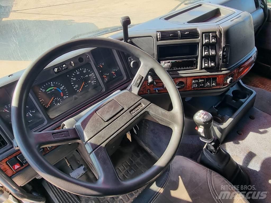 Volvo FH16 Hákový nosič kontejnerů