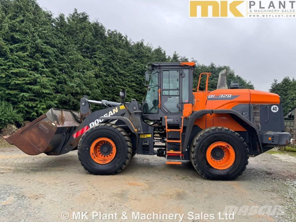 Doosan DL 320-7 Kolové nakladače