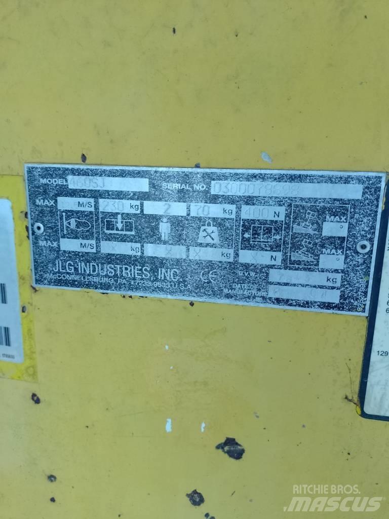 JLG 460 SJ Teleskopické plošiny