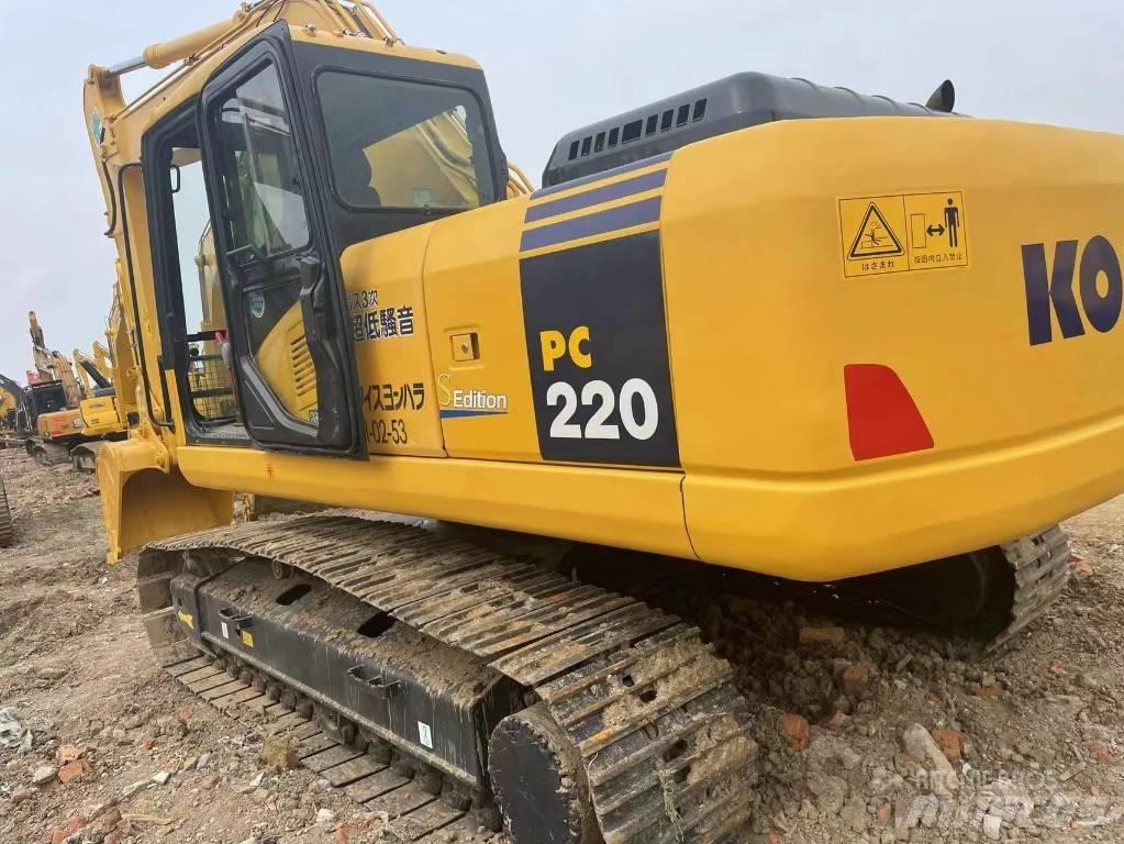 Komatsu pc220-7 Pásová rýpadla