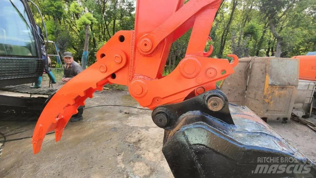 Hitachi ZX 120 Pásová rýpadla