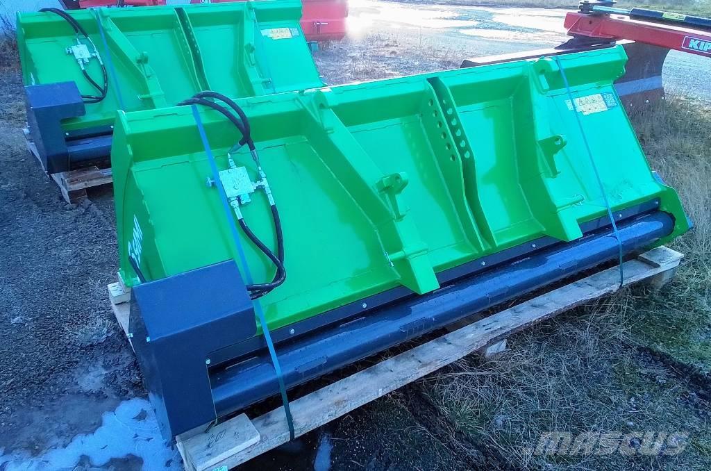 Sami SL-2300 Sypače písku a soli