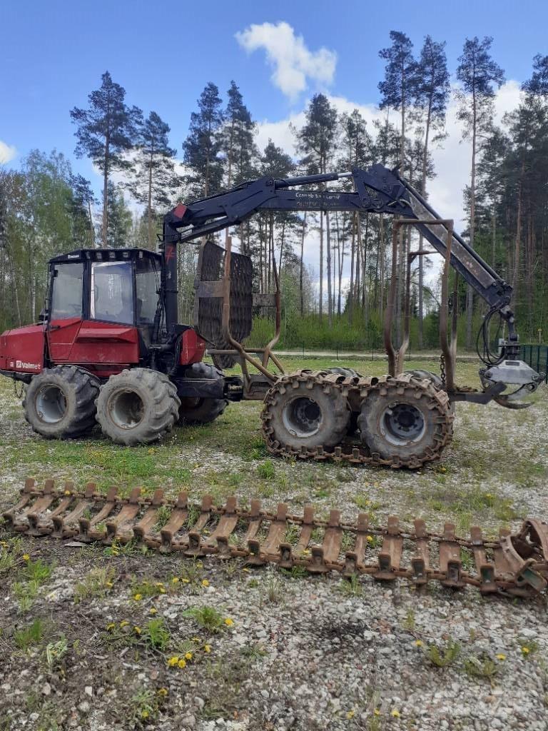Valmet 820 Vyvážecí traktory