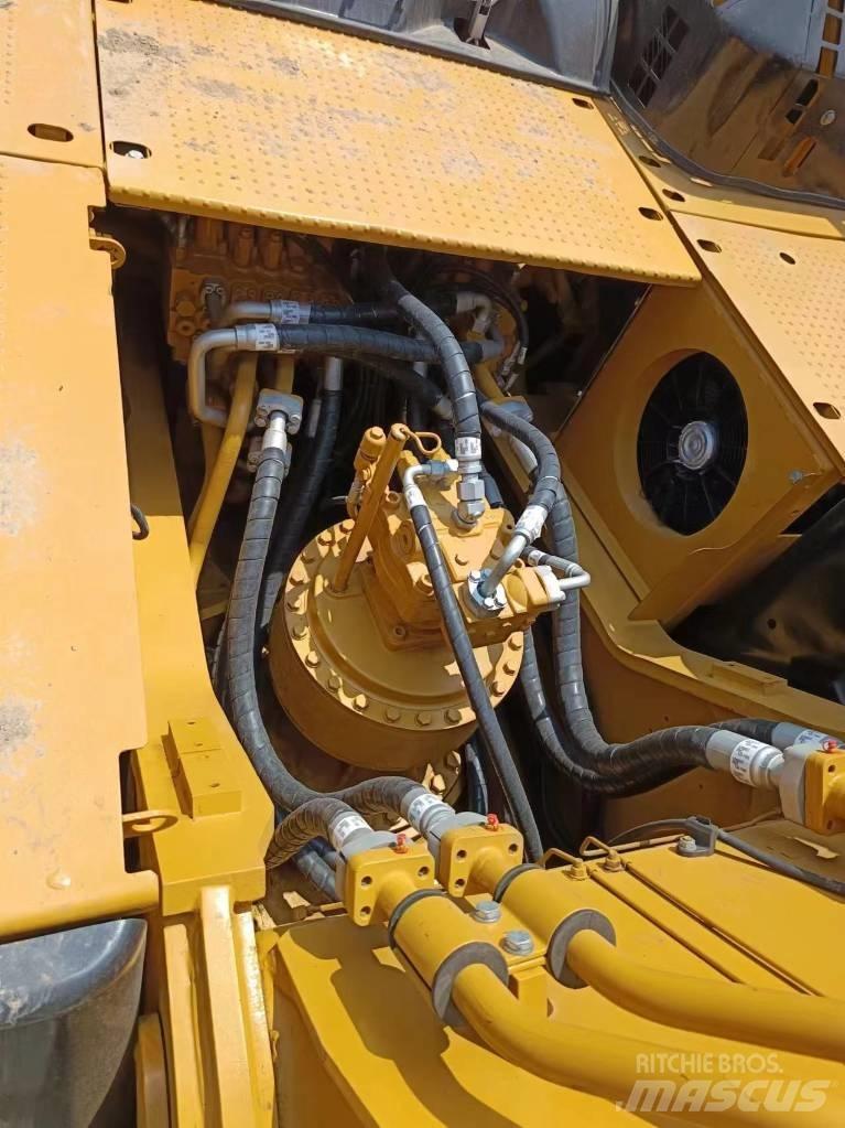 CAT 336 D2 Pásová rýpadla