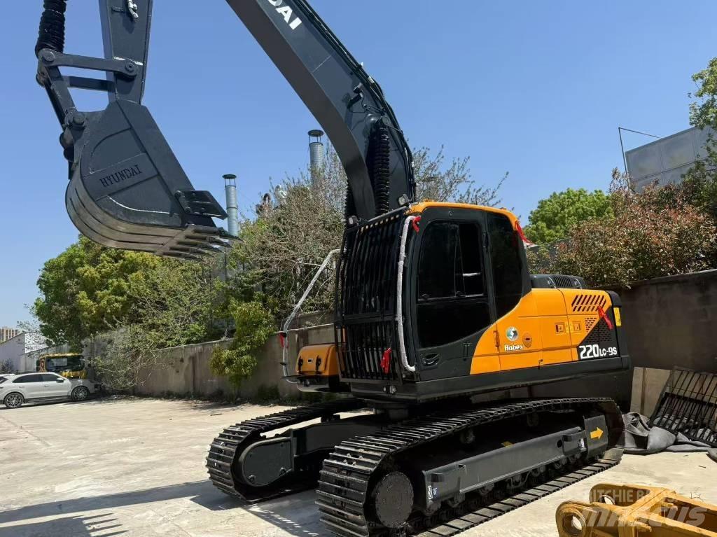 Hyundai R220LC-9S Pásová rýpadla