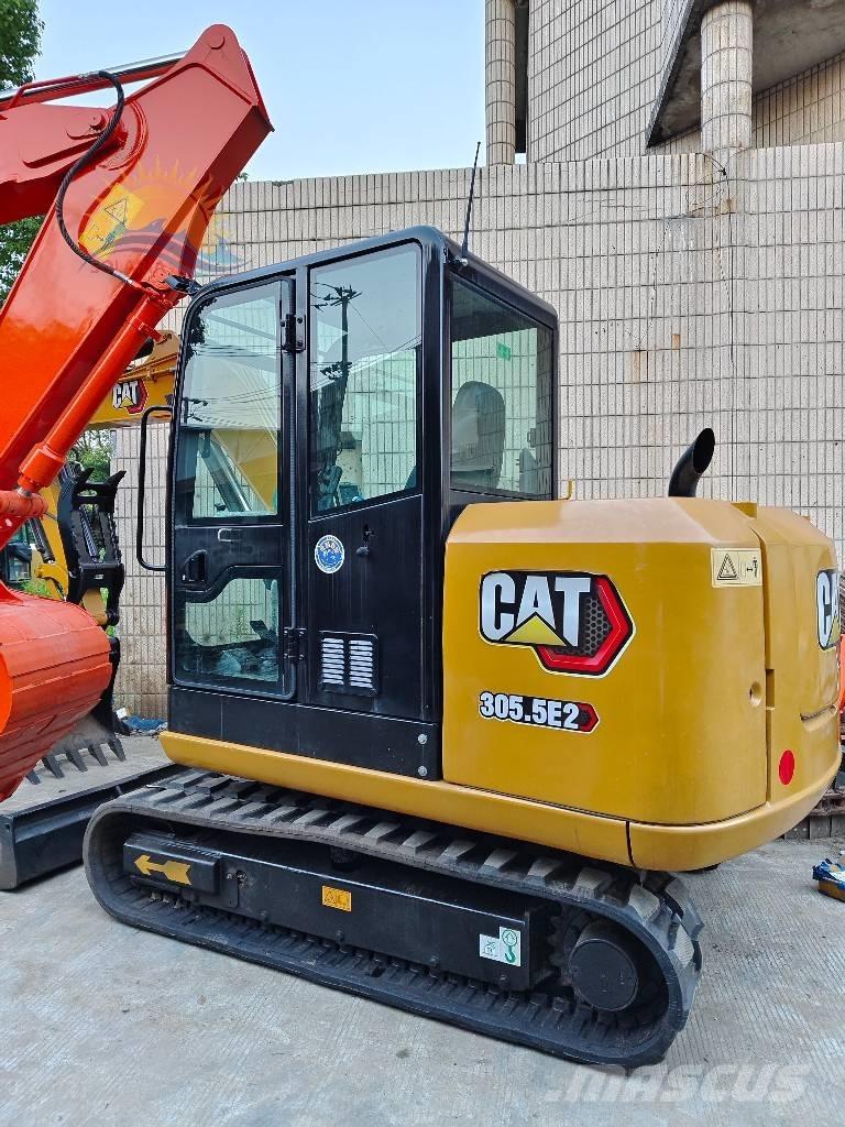 CAT 305.5E2 Mini rýpadla < 7t