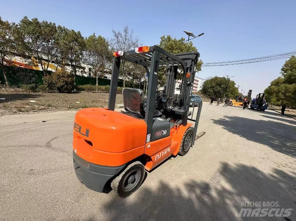Heli CPC 30 Dieselové vozíky