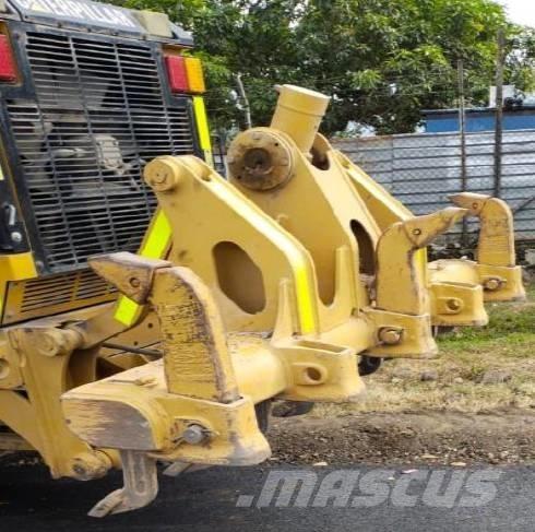 CAT 140 M Grejdry