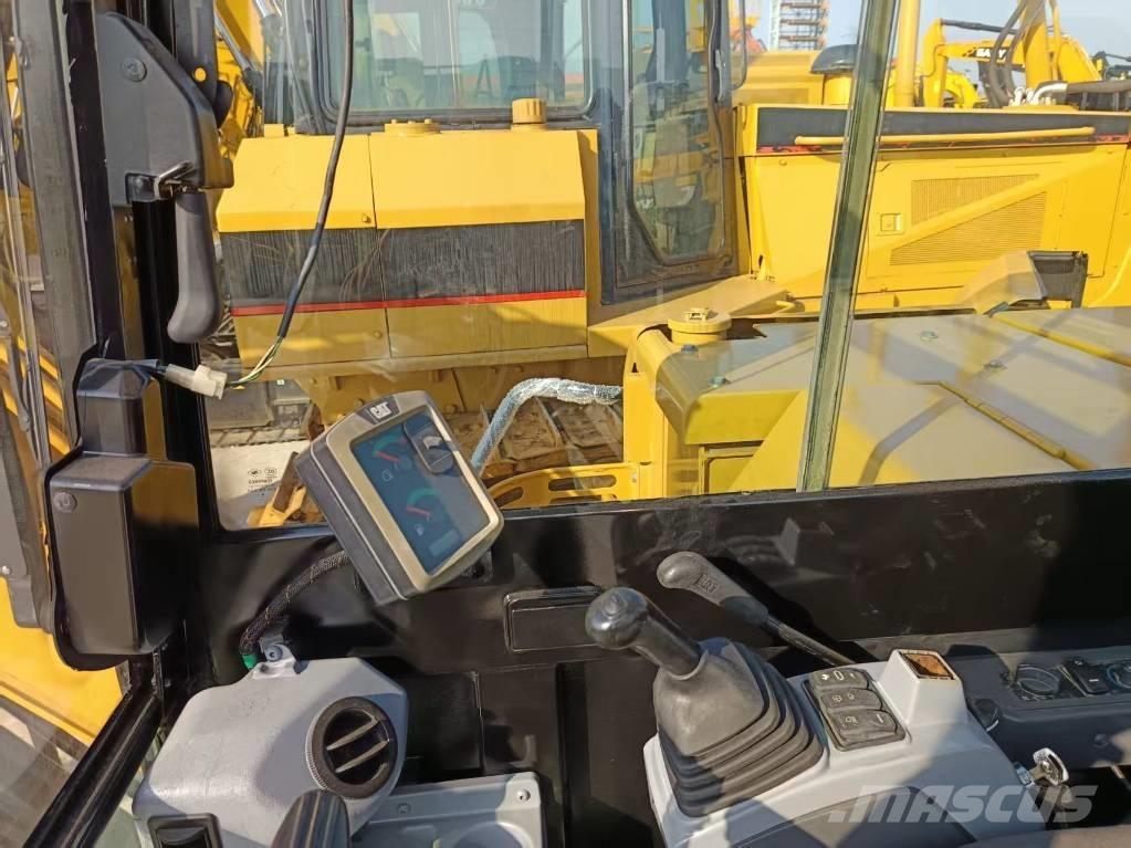 CAT 305.5 E 2 Pásová rýpadla