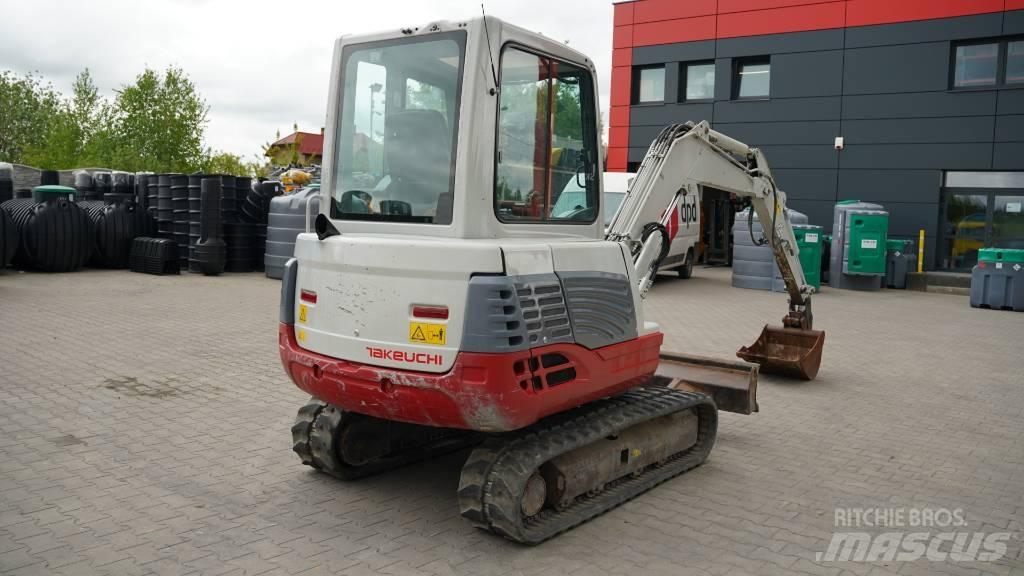 Takeuchi TB 235 Mini rýpadla < 7t