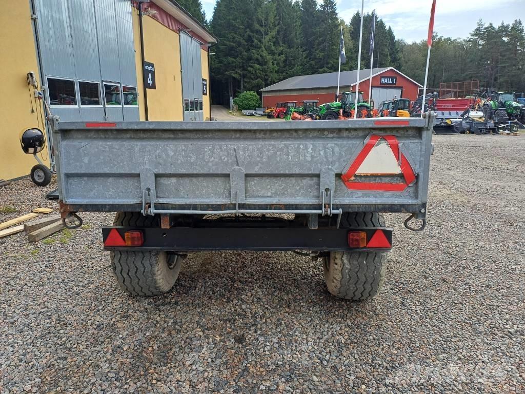 LMR -5 Sklápěcí přívěsy