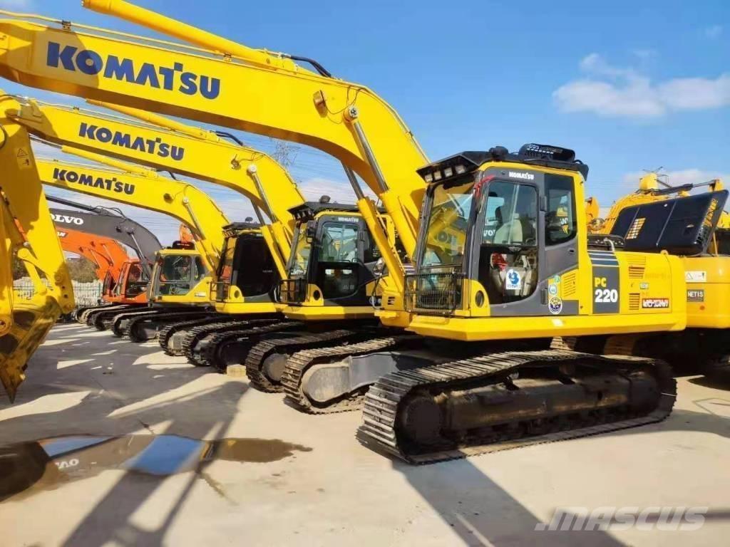 Komatsu 220-8 Pásová rýpadla