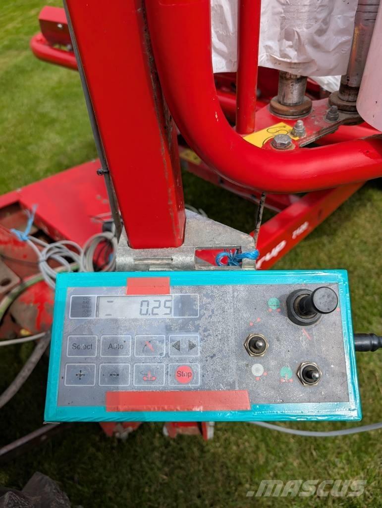 Kverneland 7120 Ovíječky