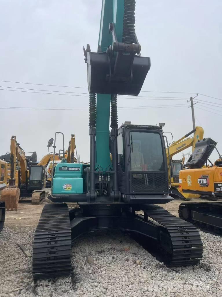 Kobelco SK 200 Pásová rýpadla