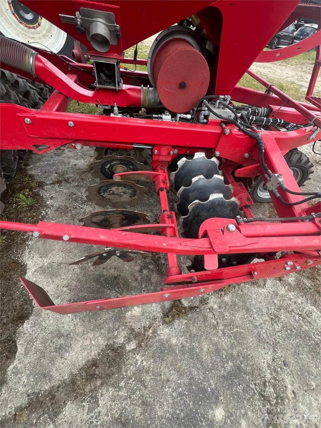 Horsch Pronto 3 DC Mechanické secí stroje