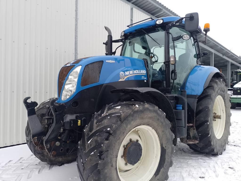 New Holland T 7.175 Traktory