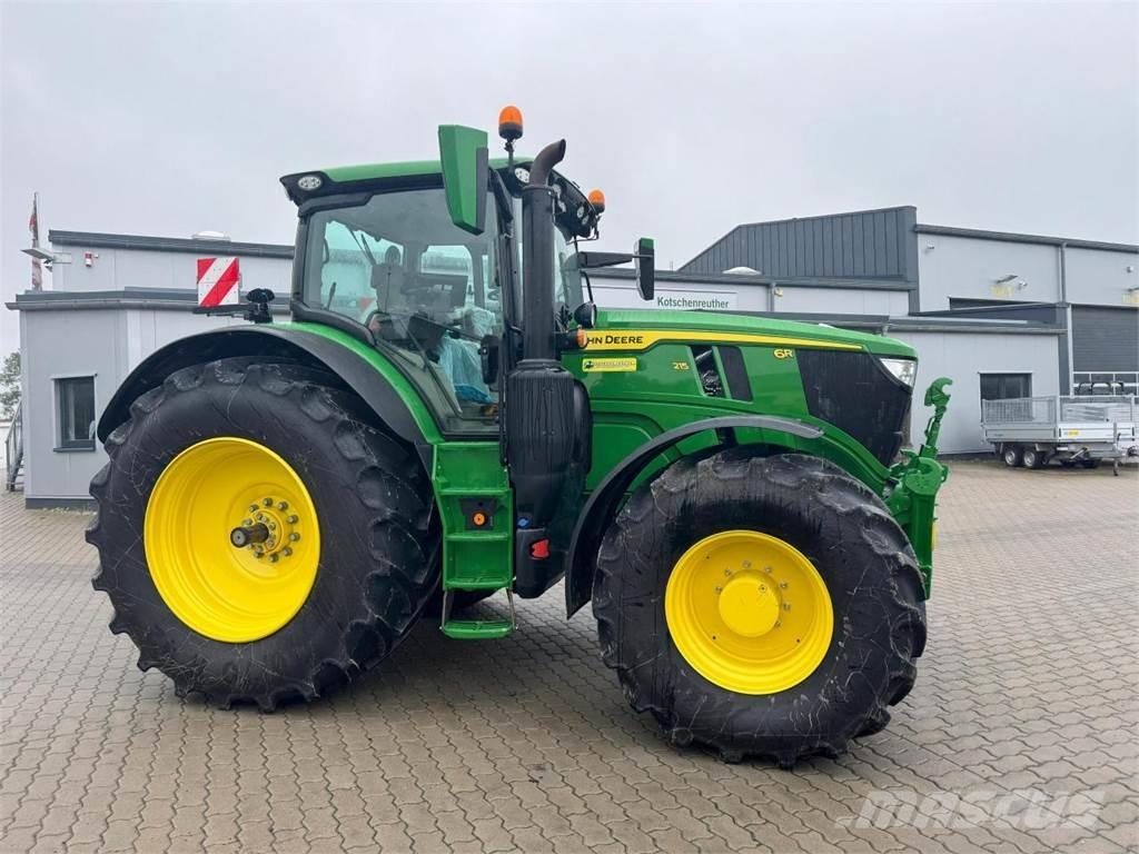 John Deere 6R 215 Traktory