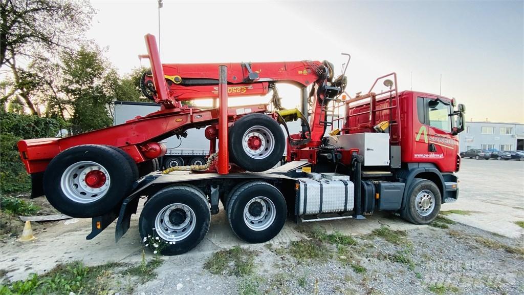 Scania R500 Vozy na přepravu kmenů