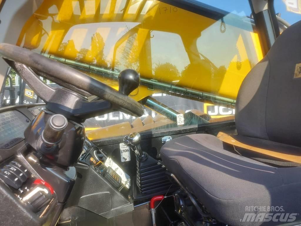 JCB 535-125 Teleskopické manipulátory