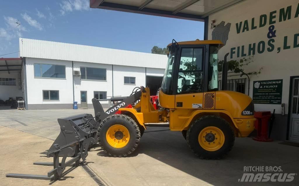 Volvo L 30 B, L30 Kolové nakladače
