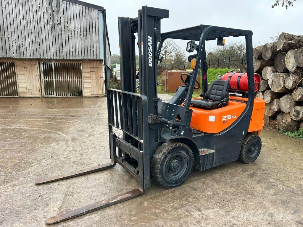 Doosan G 25 GP Plus LPG vozíky
