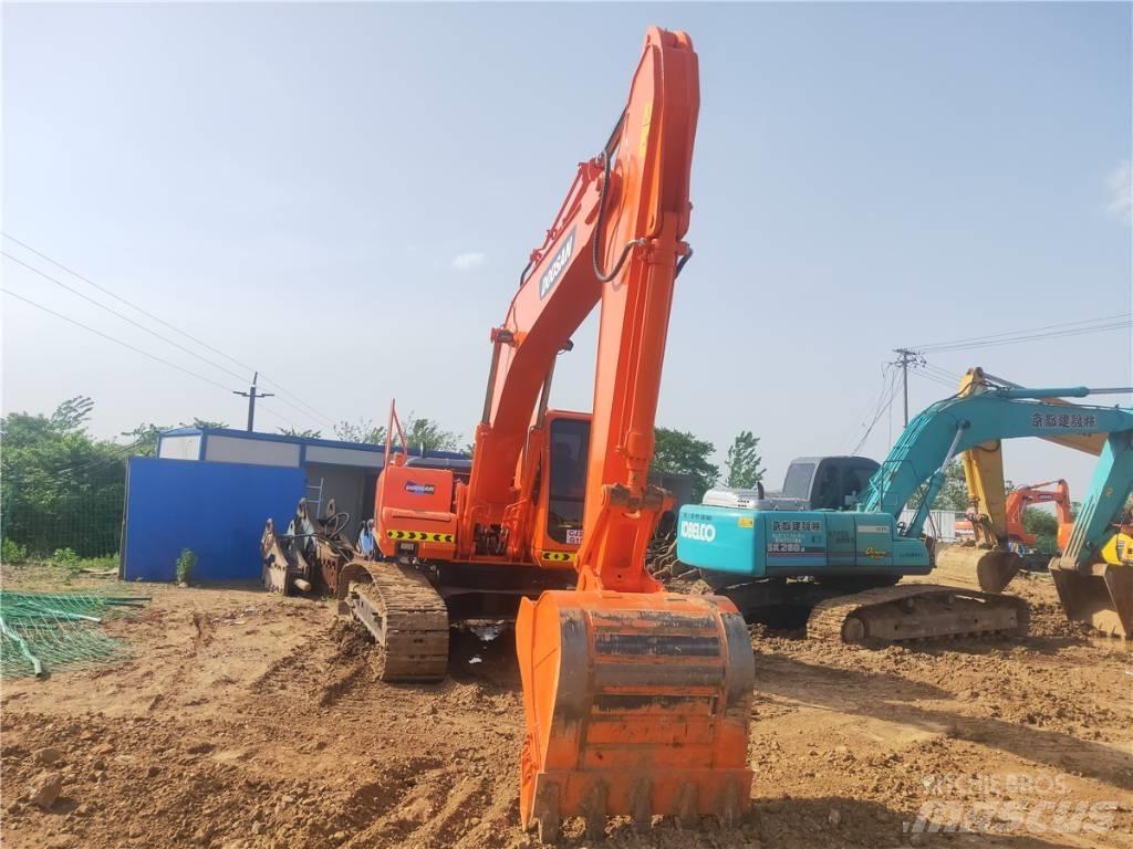 Doosan DH 220 LC-7 Pásová rýpadla